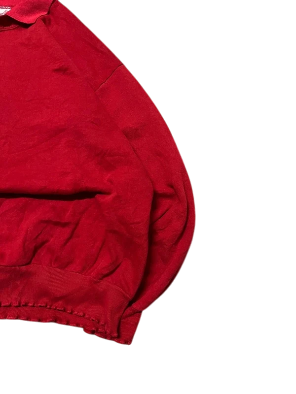 Premier Vintage red pullover jacket with collar and embroidered details. Lightweight and water-resistant.